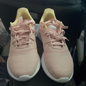 ADIDAS CLOUDFOAM SNEAKERS